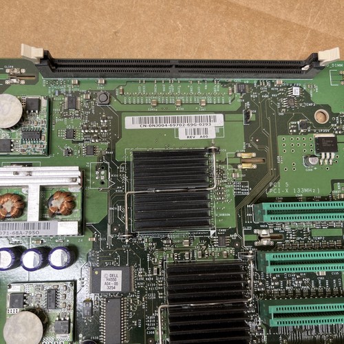 Dell NJ004 PCI-E PCI-X Riser Card PowerEdge 2800 view 2